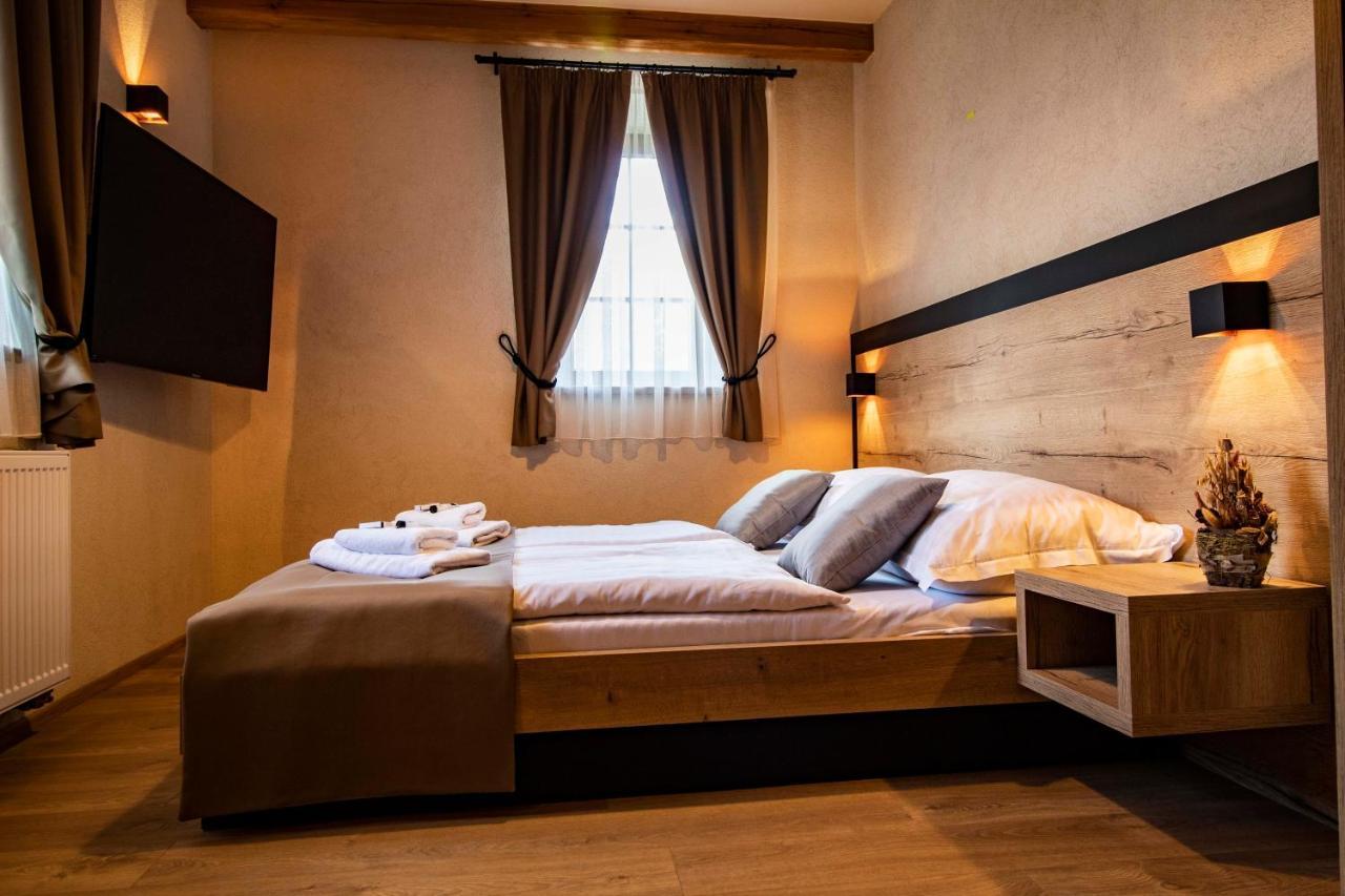 Residence Klazary U Zumberka Kamenna エクステリア 写真