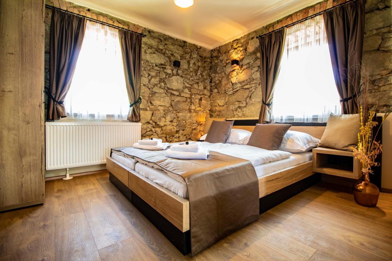 Residence Klazary U Zumberka Kamenna エクステリア 写真